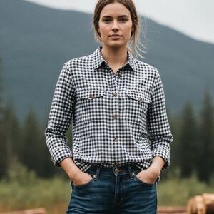 Filson Plaid Long Sleeve Button Down Shirt